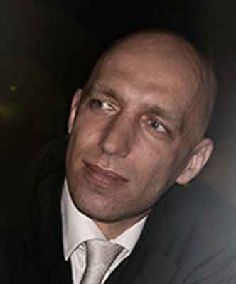 Portrait Lars Oehlschlaeger