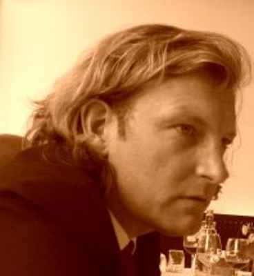 Portrait Andreas Henke