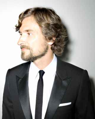 Portrait Dirk Haeusermann