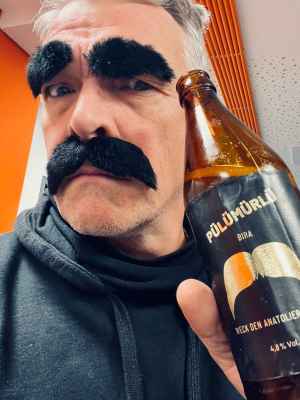 Portrait Simon Stahl