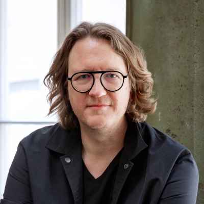 Portrait Tobias Kollmann