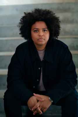 Portrait Dora Osinde