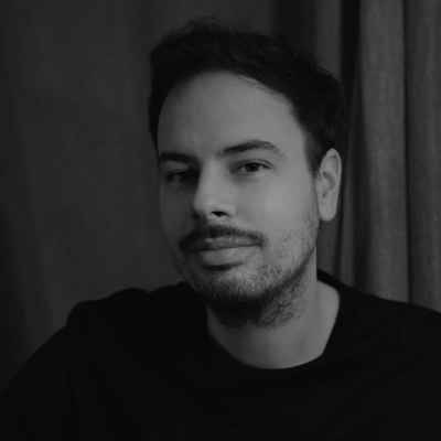 Portrait Vlad Tarziu